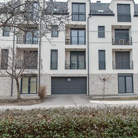 Mora Apartman